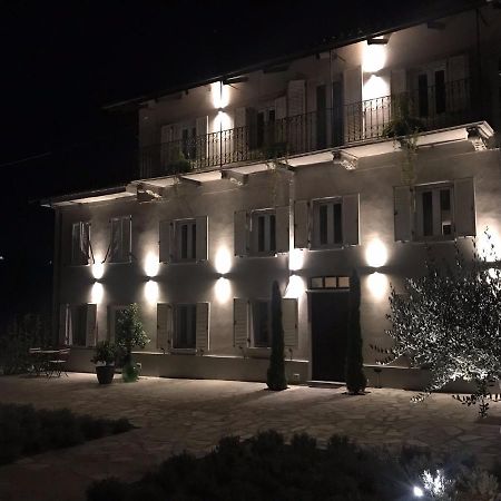Sotto La Vigna Charm Stay Adults Only Vacation Bed And Breakfast Room Montegrosso d'Asti Экстерьер фото